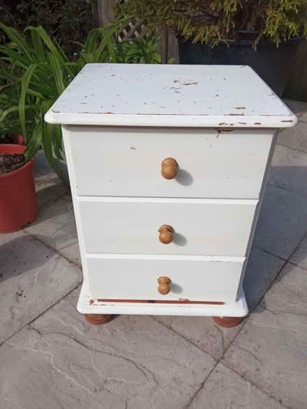 Photo of free Bedside table chest of drawers (OX3, Headington, Oxford) #1