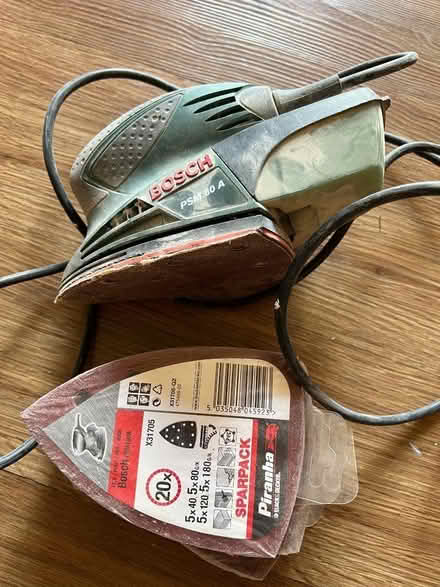 Photo of free Bosch mouse sander (working) and sandpaper (Lansdown) #1