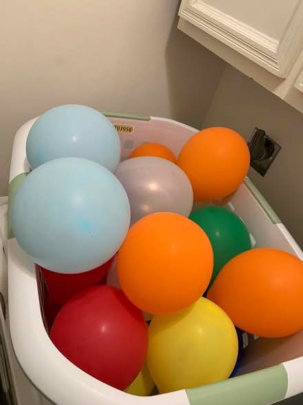 Photo of free Balloons (Aspen hill) #1