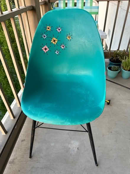 Photo of free plastic chair some scuffs (Contra Costa Centre) #1