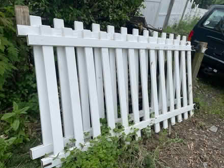 Photo of free two piece fence (King Heights) #3