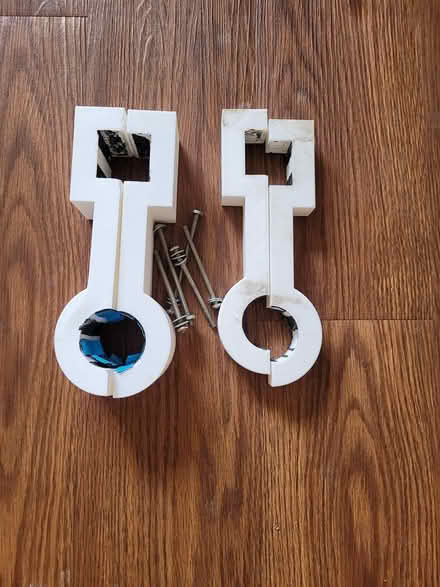 Photo of free clamps for balcony umbrella (Uptown Waterloo) #1