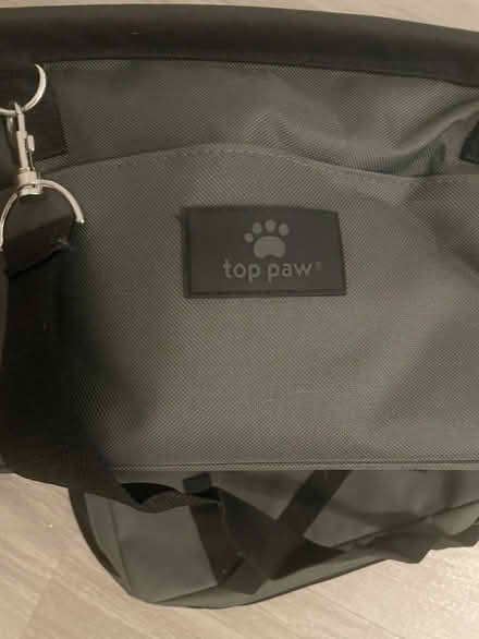 Photo of free Pet seat for car (Leauge City) #2