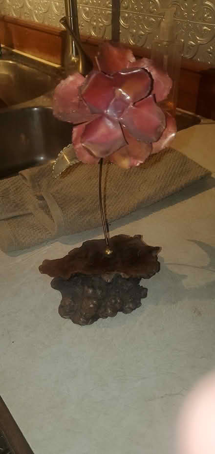 Photo of free Metal rose (Downers Grove) #1