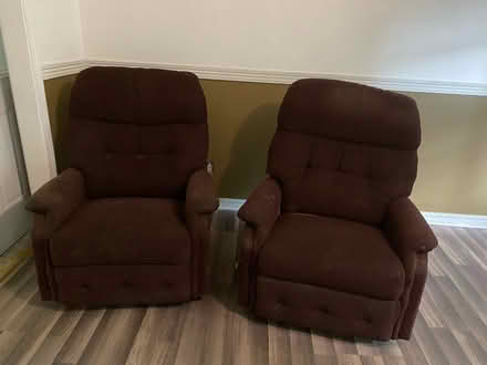 Photo of free Matching recliners (Sherwood) #1