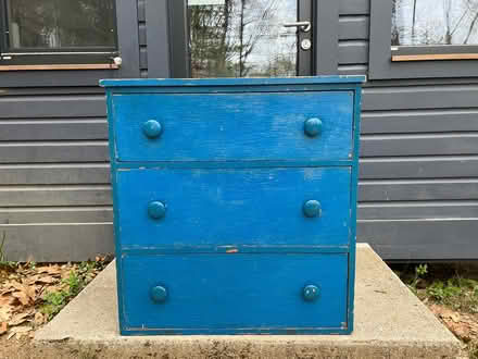 Photo of free Wood dresser (10579) #3