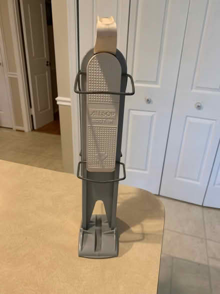 Photo of free Allsop Ski Boot Holder (Derwood) #4