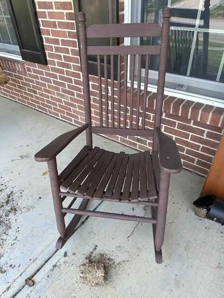 Photo of free Rocking chair (Fishers by the Y) #1