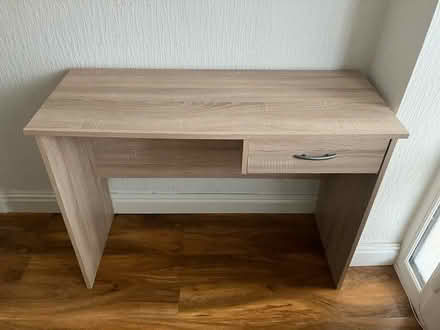 Photo of free Desk (WA11) #1
