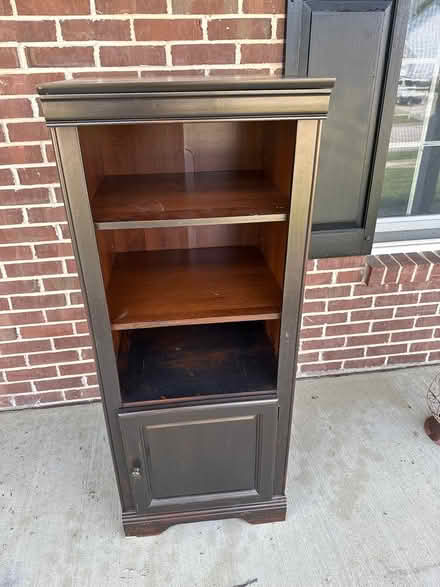 Photo of free Cabinet, in great shape (Fishers by the Y) #1