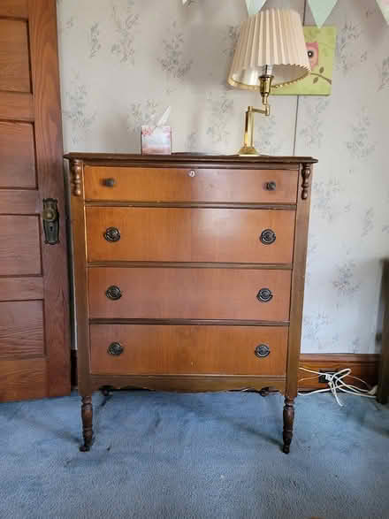 Photo of free Vintage dresser (Auburn) #1