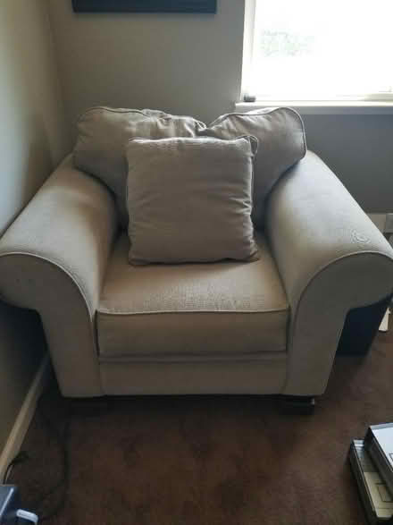 Photo of free macys fabric armchair (Ardenwood) #1