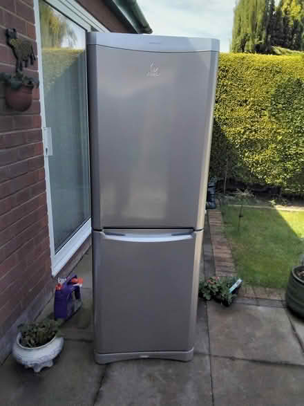 Photo of free Fridge freezer (moreton CH46) #2