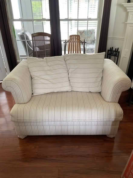 Photo of free Love seat, sleeper (Rouses Point) #1