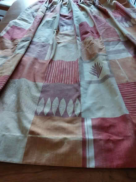 Photo of free Pair of lined curtains (Southborough TN4) #1