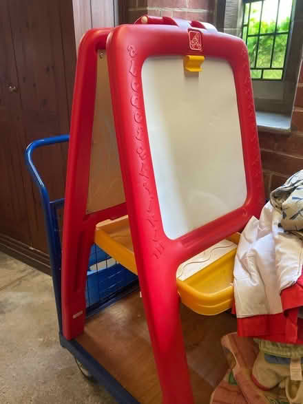 Photo of free Big kids easel (Kingston KT2) #1