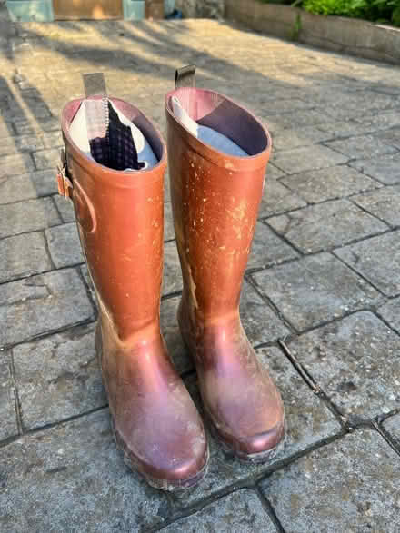 Photo of free Child’s wellies (Middle Aston OX25) #1