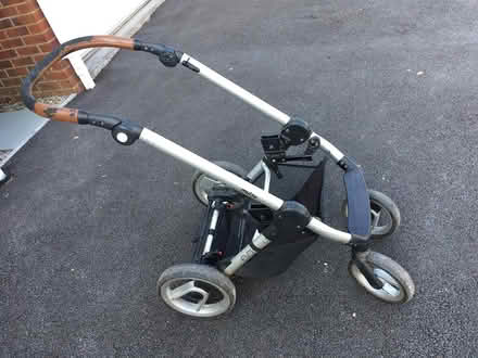 Photo of free Mutsy Evo Urban Nomad Base (Frome centre) #4