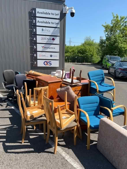 Photo of free Bed , units , chairs table sofa (CF23) #1
