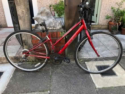 Photo of free Women's bike - small - needs work (Fairfield LA1) #1