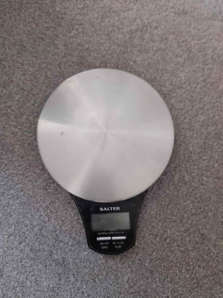 Photo of free Kitchen scales (Woodloes Park CV34) #1