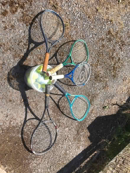 Photo of free Tennis racquets and balls (Homer TF13) #1