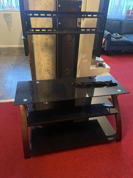 Photo of free TV stand (Bloomfield) #1
