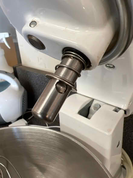 Photo of free KitchenAid with broken spring (Sunnyvale near Seven Seas Park) #2