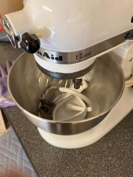 Photo of free KitchenAid with broken spring (Sunnyvale near Seven Seas Park) #3