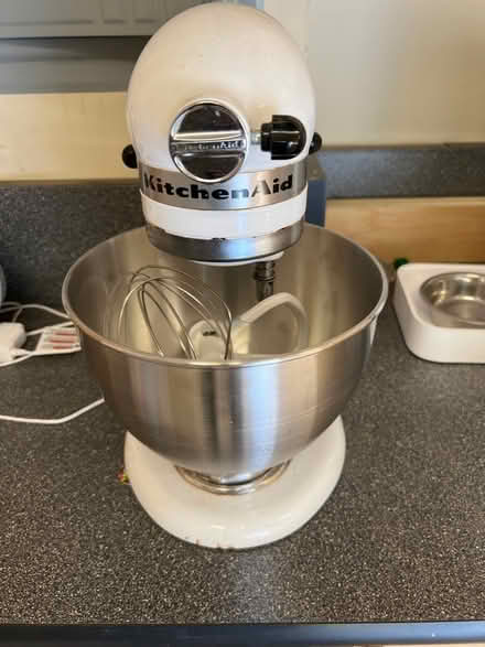 Photo of free KitchenAid with broken spring (Sunnyvale near Seven Seas Park) #1