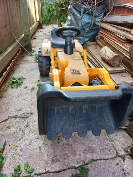 Photo of free Toddler ride on digger (St thomas, exeter) #1