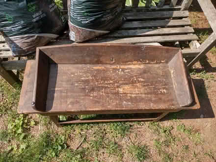 Photo of free Antique Wagon Bench (Bench) (Montgomery Village-Airport) #1