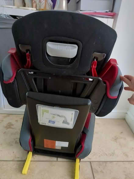 Photo of free Kiddy Smart Fix car seat (Whetstone N20) #2