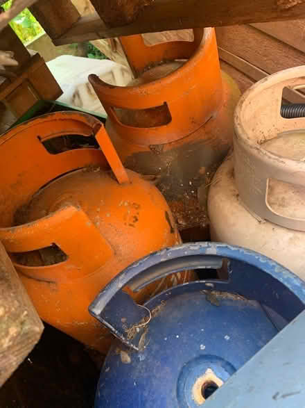 Photo of free Empty gas bottles (S65 rotherham) #3