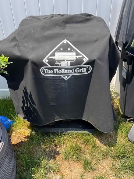 Photo of free Propane grill (Va Center Commons) #1
