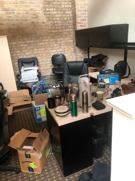 Photo of free Down sizing office (West lakeview) #1