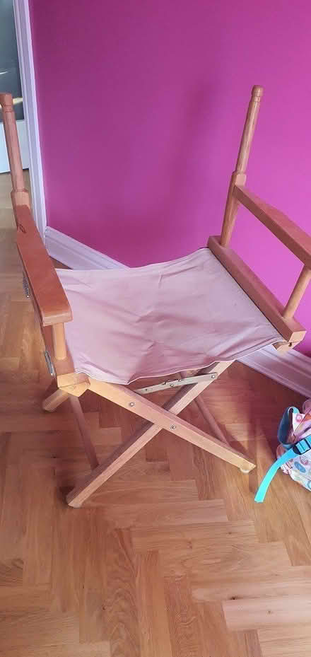Photo of free Directors chair (G44) #1
