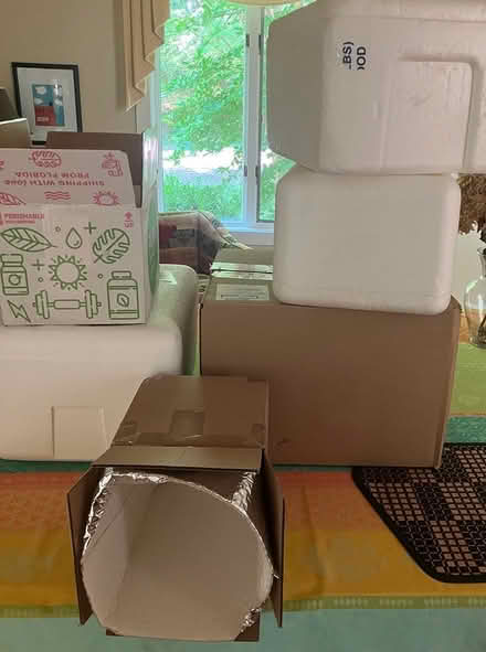 Photo of free Insulated foam shopping boxes (Warrenton near Staples) #1