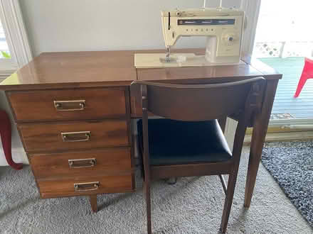 Photo of free Sewing machine (Valparaiso in) #1