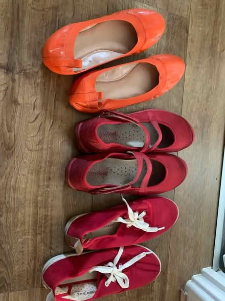 Photo of free Size 4 women’s summer shoes (L27) #2