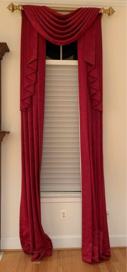 Photo of free Beautiful curtain panels and swags (Off old dominion in McLean Va) #3