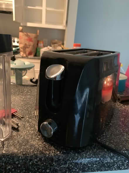 Photo of free Blender, Microwave, Kettle, Toaster (Leauge City) #3