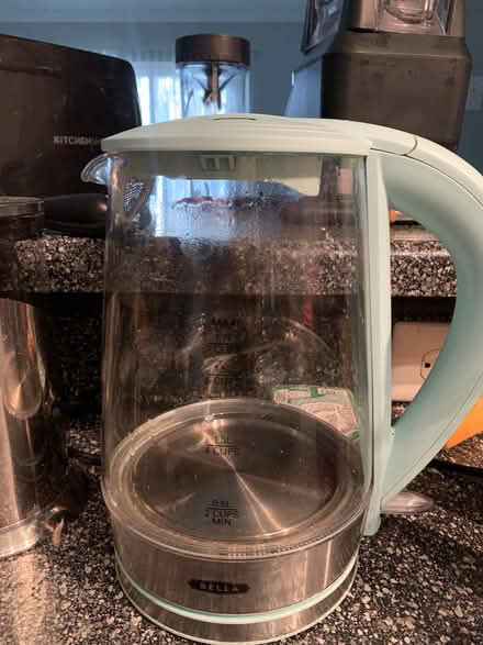 Photo of free Blender, Microwave, Kettle, Toaster (Leauge City) #1