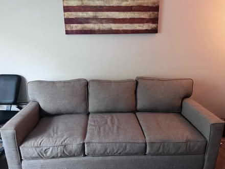 Photo of free pull out sofa. must have 2 people (vienna metro station) #1