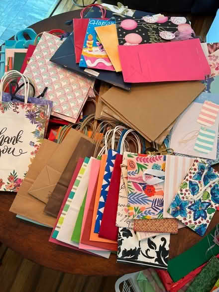 Photo of free Gift bags, tissue paper, ribbon (Libertyville, IL) #1