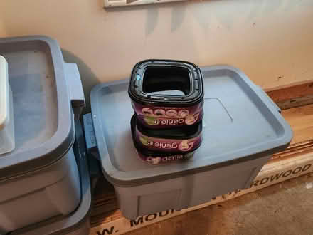 Photo of free Four litter genie bag refills (Glenview near Northbrook) #1