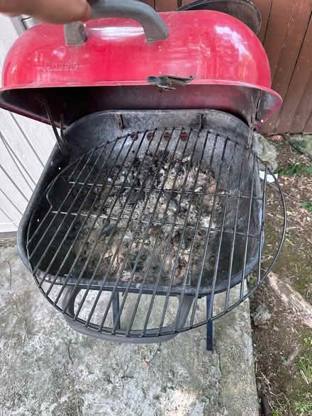 Photo of free Grill and smoker (Hyattsville md) #1