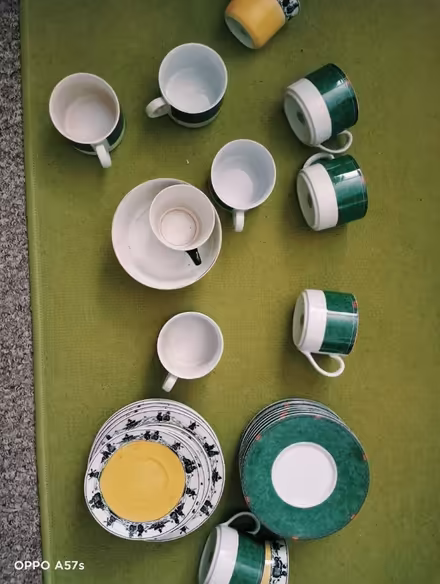 Photo of free Tea cups, saucers & side plates (Belfast) #1