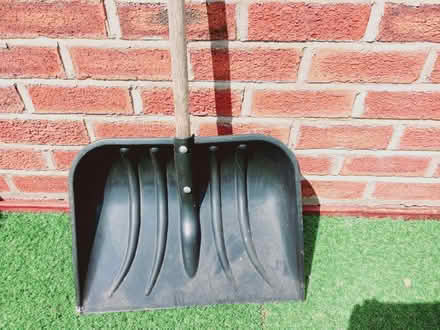 Photo of free Snow shovel (Fulwood PR2) #2
