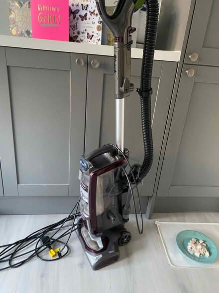 Photo of free Vacuum cleaner needs repairing (KT9) #1